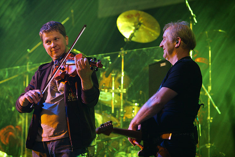 Čechomor, Brewery Garden, 18.8.2007, International Music Festival Český Krumlov, source: Auviex s.r.o., photo: Libor Sváček