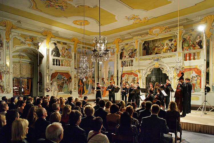 Slovakischer Kammerorchester, Maskensaal, 24.8.2007, Internationales Musikfestival Český Krumlov, Bildsquelle: Auviex s.r.o., Foto: Libor Sváček