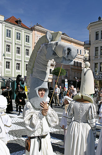 Krumauer Schüler als lebende Schachfiguren, Fußballspieler als Sieger in Gmunden, 22.9.2007, Foto: © 2007 Lubor Mrázek