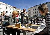 Krumlov pupils like live chess, football players came out winners in  Gmunden, 22nd September 2007, photo by: © 2007 Lubor Mrázek 