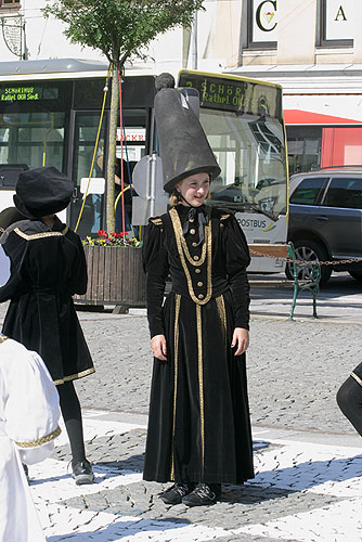 Krumlov pupils like live chess, football players came out winners in  Gmunden, 22nd September 2007, photo by: © 2007 Lubor Mrázek