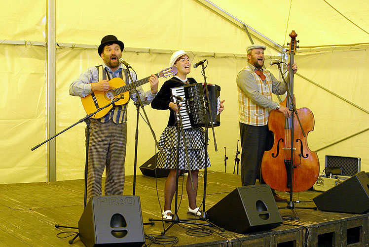 Saint Wenceslas Celebrations and International Folklore Festival, 28th - 30th September 2007, photo by: © 2007 Lubor Mrázek