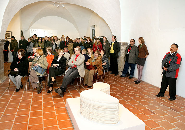 Opening of the exhibitions in Egon Schiele Art Centrum:  Opera in paintings, Traditional Chinese Landscape Painting, Young Artists from China 2008, Jindřich Štreit and Jiří Surůvka, 4. April 2008, photo by: © 2008 Lubor Mrázek