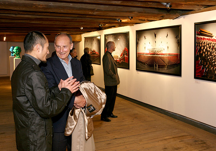 Vernisáž výstav v Egon Schiele Art Centru: Opera v obrazech, Tradiční čínská krajinomalba, Mladí umělci z Číny 2008, Jindřich Štreit a Jiří Surůvka, 4. dubna 2008, foto: © 2008 Lubor Mrázek