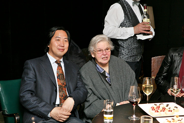 Vernisáž výstav v Egon Schiele Art Centru: Opera v obrazech, Tradiční čínská krajinomalba, Mladí umělci z Číny 2008, Jindřich Štreit a Jiří Surůvka, 4. dubna 2008, foto: © 2008 Lubor Mrázek