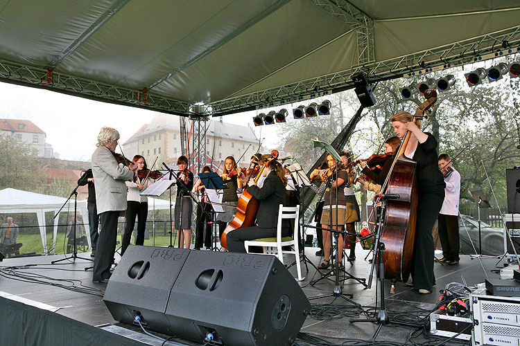 Elementary Art School Festival, Magical Krumlov Welcomed Springtime, 29th April - 1st May 2008, photo: Lubor Mrázek