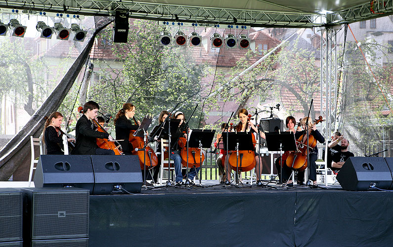 Festival ZUŠ, Kouzelný Krumlov, 29. dubna - 1. května 2008, foto: Lubor Mrázek