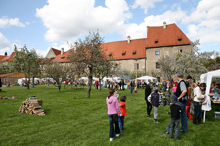 Dětské čarodějnické odpoledne, Kouzelný Krumlov, 29. dubna - 1. května 2008, foto: Lubor Mrázek