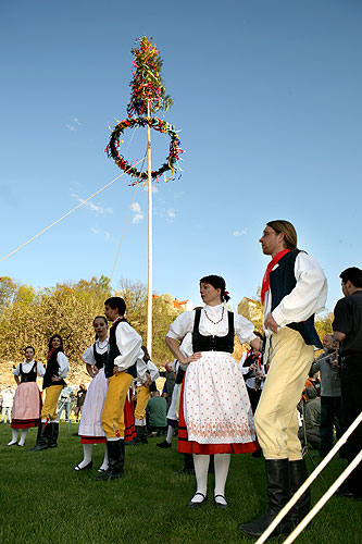 May Pole Celebration, Magical Krumlov Welcomed Springtime, 29th April - 1st May 2008, photo: Lubor Mrázek