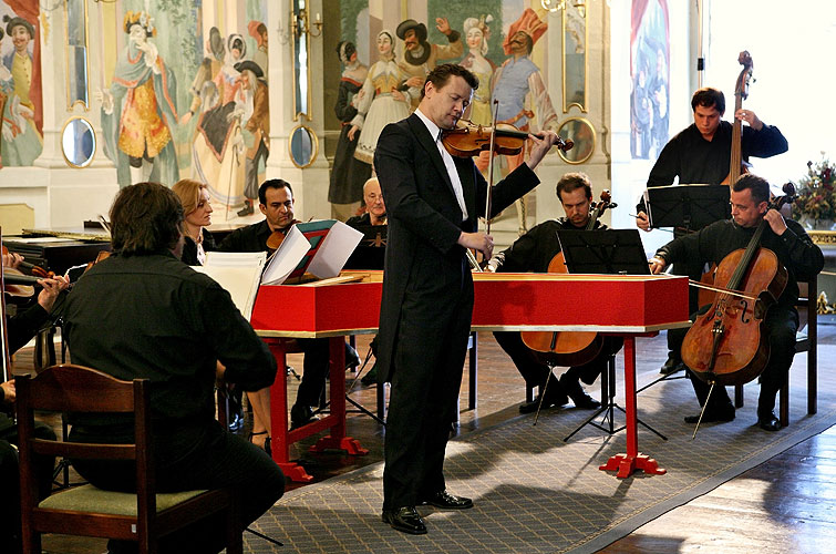 Cappella Istropolitana (Bratislava, Slovakia), Ivan Ženatý - violin, 5.7.2008, Chamber Music Festival Český Krumlov 2008, photo: Lubor Mrázek