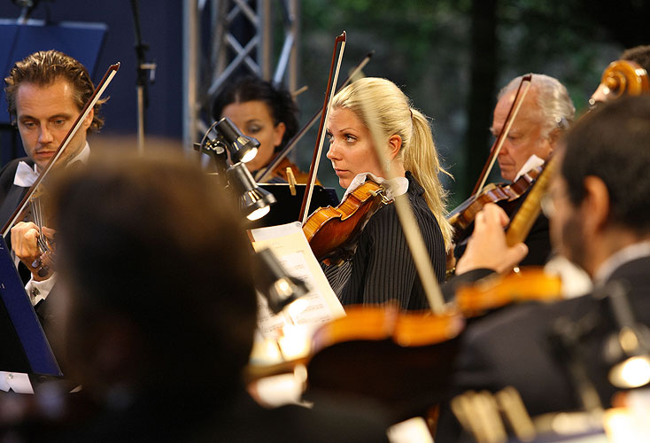 Spirit of Europe (Austria)– chamber orchestra, Wolfgang Klinser (Austria) – clarinet, 25.7.2008, International Music Festival Český Krumlov 2008, source: Auviex s.r.o., photo: Libor Sváček