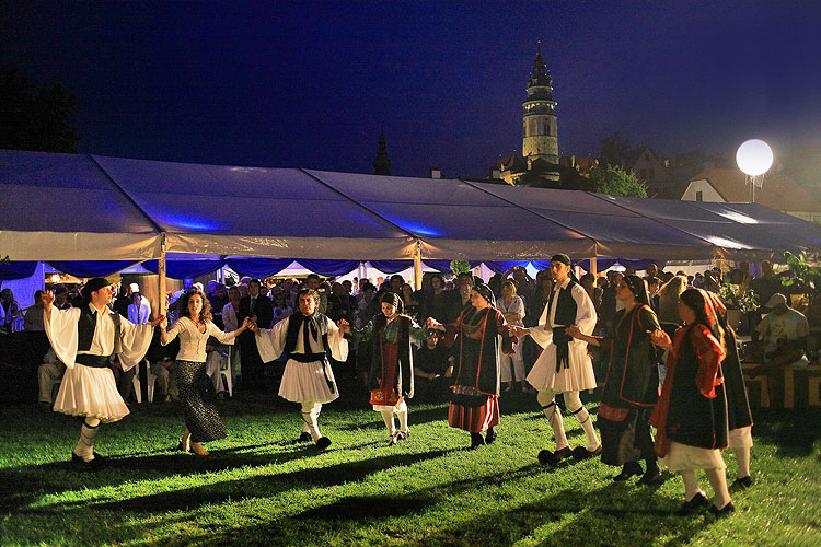 Řecký večer, Pivovarská zahrada, 26.7.2008, Mezinárodní hudební festival Český Krumlov, zdroj: Auviex s.r.o., foto: Libor Sváček