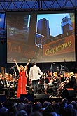 Broadway Nacht - Solisten: Jan Horvath, Doug La Brecque, Debbie Gravitte (USA), Mährische Philharmonie Olomouc, Dirigent: Randall Craig Fleischer (USA), 9.8.2008, Internationales Musikfestival Český Krumlov, Bildsquelle: Auviex s.r.o., Foto: Libor Sváček 