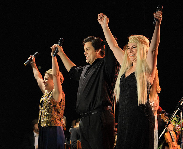 Broadway Nacht - Solisten: Jan Horvath, Doug La Brecque, Debbie Gravitte (USA), Mährische Philharmonie Olomouc, Dirigent: Randall Craig Fleischer (USA), 9.8.2008, Internationales Musikfestival Český Krumlov, Bildsquelle: Auviex s.r.o., Foto: Libor Sváček