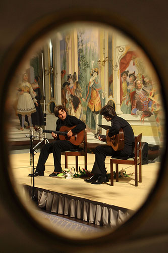 Katona Twins (Germany) - guitar duo, 21.8.2008, International Music Festival Český Krumlov 2008, source: Auviex s.r.o., photo: Libor Sváček