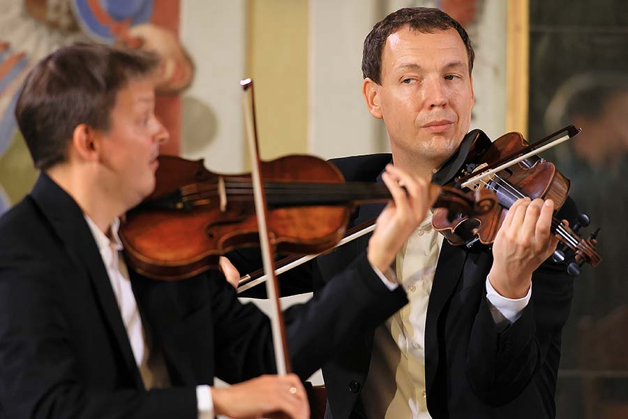 Bennewitz Quartet - Jakub Fišer - 1st violin, Štěpán Ježek - 2nd violin, Jiří Pinkas - viola, Štěpán Doležal - violoncello, Masquerade Hall, International Music Festival Český Krumlov 22.9.2020