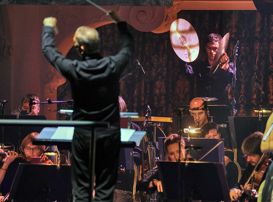 Ballad for a Bandit - Eva Vrbková, Gabriela Vermelho, Jan Zadražil, Dalibor Buš and South Czech Philharmonic, Castle Riding hall, Internationales Musikfestival Český Krumlov, 24.9.2020