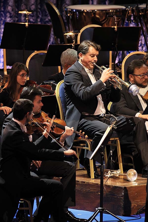 Closing concert - Ivo Kahánek (piano), Stanislav Masaryk (trumpet), Czech Philharmonic, Conductor Semyon Bychkov, Castle Riding hall, International Music Festival Český Krumlov, 3.10.2020