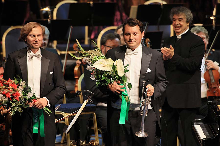 Closing concert - Ivo Kahánek (piano), Stanislav Masaryk (trumpet), Czech Philharmonic, Conductor Semyon Bychkov, Castle Riding hall, Internationales Musikfestival Český Krumlov, 3.10.2020