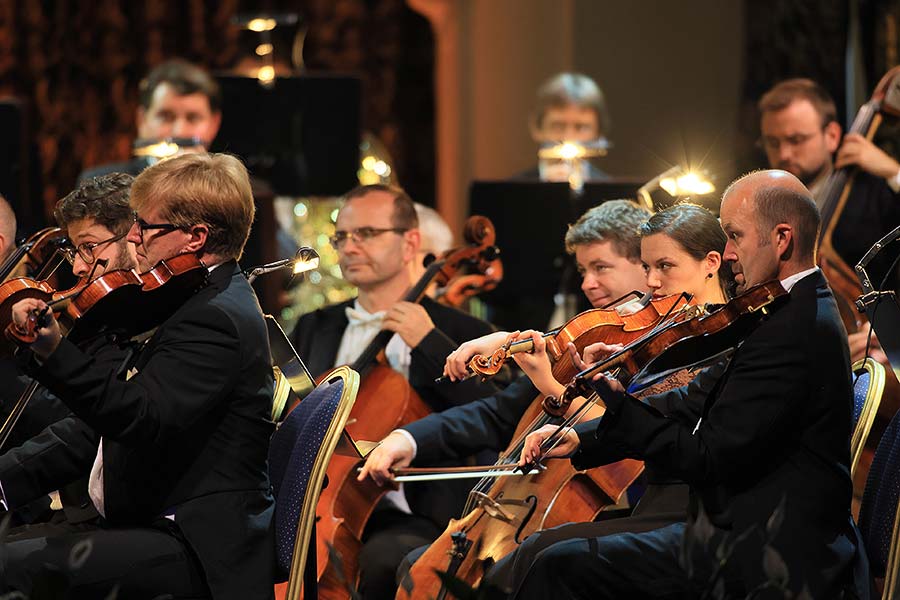 Závěrečný koncert - Ivo Kahánek (klavír), Česká filharmonie, dirigent: Semjon Byčkov, Zámecká jízdárna, Mezinárodní hudební festival Český Krumlov 3.10.2020