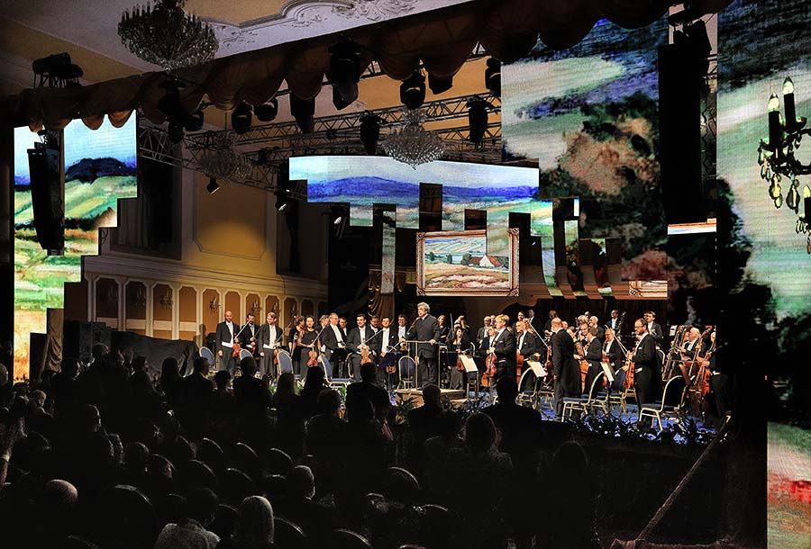 Closing concert - Ivo Kahánek (piano), Stanislav Masaryk (trumpet), Czech Philharmonic, Conductor Semyon Bychkov, Castle Riding hall, International Music Festival Český Krumlov, 3.10.2020