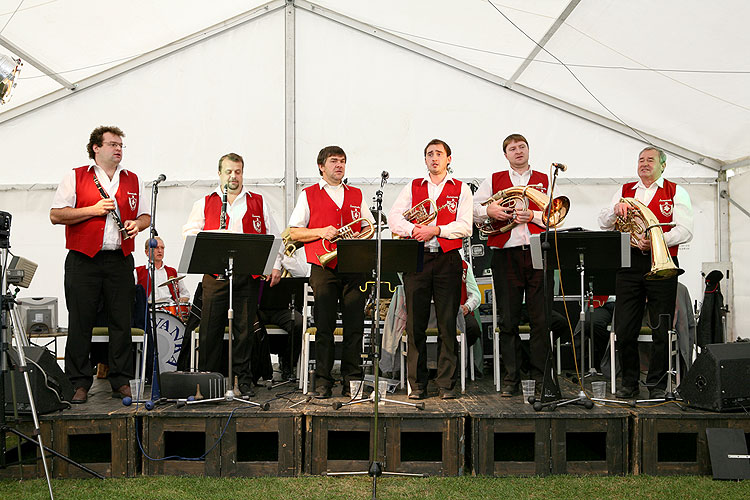 St.-Wenzels-Fest und Internationales Folklorefestival Český Krumlov 2008 in Český Krumlov, Foto: Lubor Mrázek