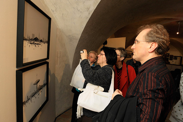 Eröffnung der Ausstellungen Sozialistischer Realismus, Politisches Plakat der UdSSR, Russische Videokunst, Zeitgenössische russische Kunst, FRANTA – František Mertl, Egon Schiele Art Centrum Český Krumlov, 3.4.2009