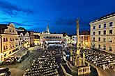 17.07.2009 - F.X.Thuri: Wassermusik für Český Krumlov, Die Nordböhmische Philharmonie Teplice, Kühn gemischter Chor, Schola Gregoriana Pragensis, Solists, Dirigent: Charles Olivieri-Munroe, Internationales Musikfestival Český Krumlov 2009, Quelle: Auviex s.r.o., Foto: Libor Sváček