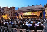 17.07.2009 - F.X.Thuri: Wassermusik für Český Krumlov, Die Nordböhmische Philharmonie Teplice, Kühn gemischter Chor, Schola Gregoriana Pragensis, Solists, Dirigent: Charles Olivieri-Munroe, Internationales Musikfestival Český Krumlov 2009, Quelle: Auviex s.r.o., Foto: Libor Sváček