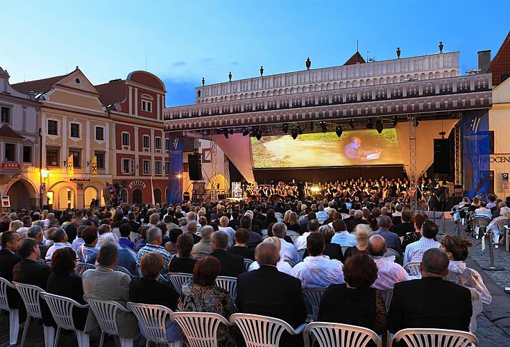 17.07.2009 - F.X.Thuri: Water Music for Český Krumlov, The North Czech Philharmonic Teplice, Kühn’s Mixes Choir, Schola Gregoriana Pragensis, Soloists, Conductor: Charles Olivieri-Munroe, International Music Festival Český Krumlov 2009