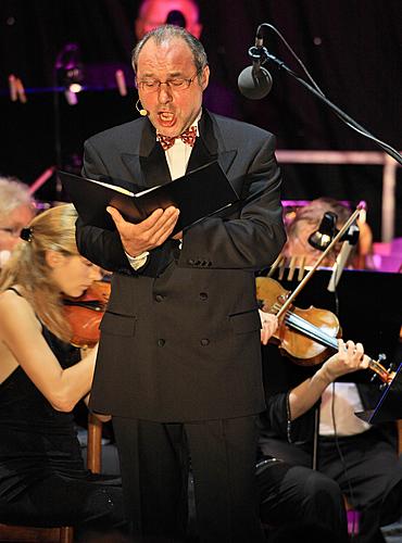 17.07.2009 - F.X.Thuri: Wassermusik für Český Krumlov, Die Nordböhmische Philharmonie Teplice, Kühn gemischter Chor, Schola Gregoriana Pragensis, Solists, Dirigent: Charles Olivieri-Munroe, Internationales Musikfestival Český Krumlov 2009