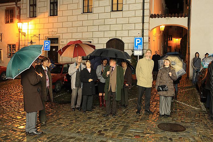 Slavnostní zahájení výstav Karel Valter - 100x, Michal Singer - Circus maximus, Ingrid Cerny - Práce s textem, Krumlovská madona 2009, Egon Schiele Art Centrum Český Krumlov, 6.11.2009