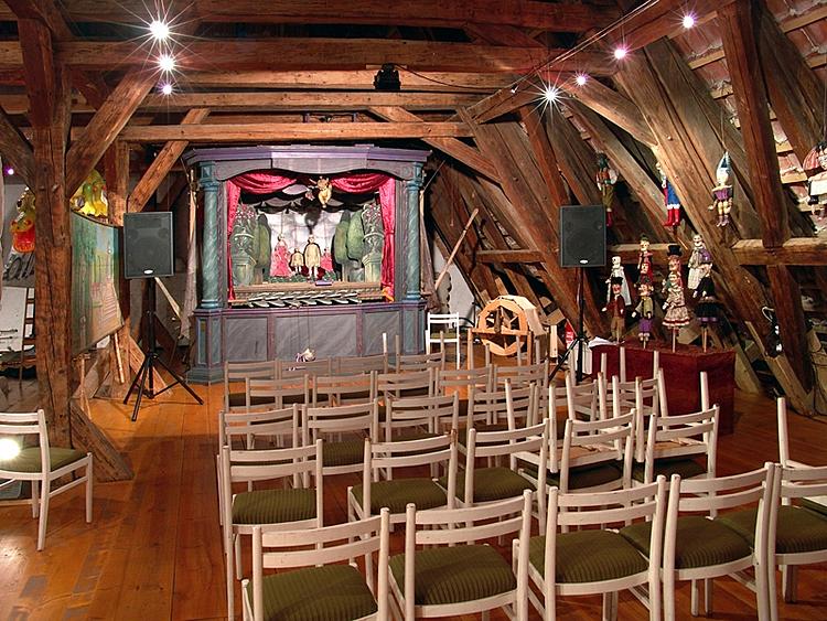 Archiv festivalu Miraculum 2005, foto Aleš Motejl