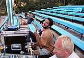 Hura do Krumlova, archiv festivalu 2002, ABP Center 4a 