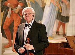 Josef Suk - violin, Masquerade hall of chateau Český Krumlov, 5.7.2007, Festival of Chamber Music Český Krumlov, photo: © 2007 Lubor Mrázek 