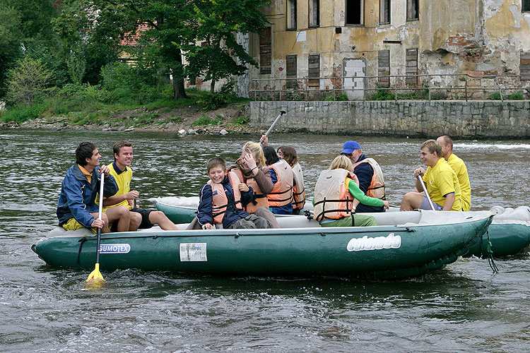 Vyhlídková plavba na raftu