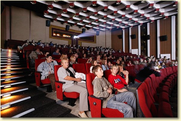 EKOFILM 2004 - kino Kotva, foto archiv Auviex