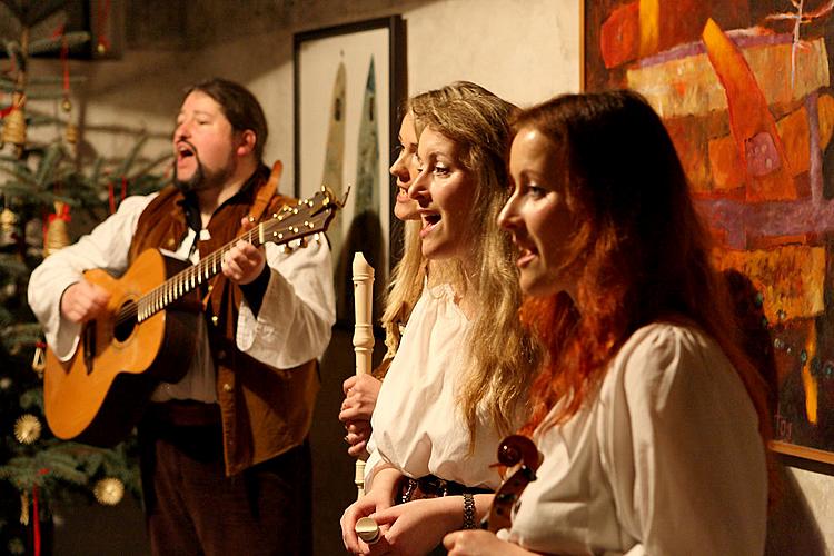 Folkmusikgruppe Kapka