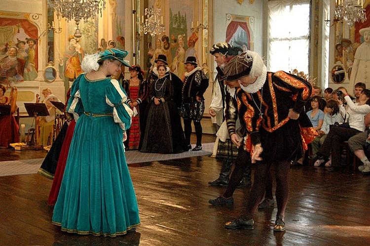 historical dancing ensemble Fioretto