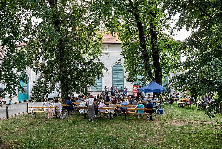 Terasy za Městským divadlem Český Krumlov