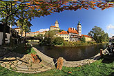 Parkán, sv. Jošt a zámek od Vltavy